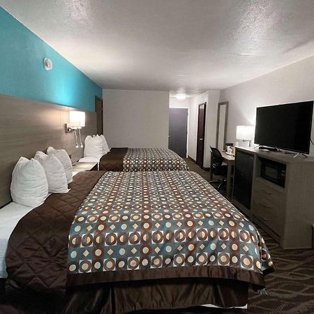 Baymont By Wyndham Bellevue - Omaha Hotel Bagian luar foto