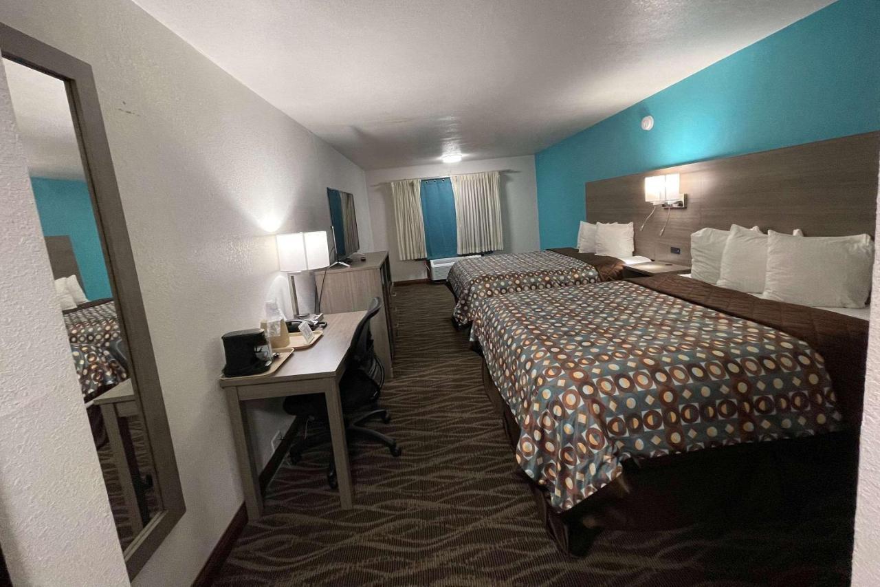 Baymont By Wyndham Bellevue - Omaha Hotel Bagian luar foto