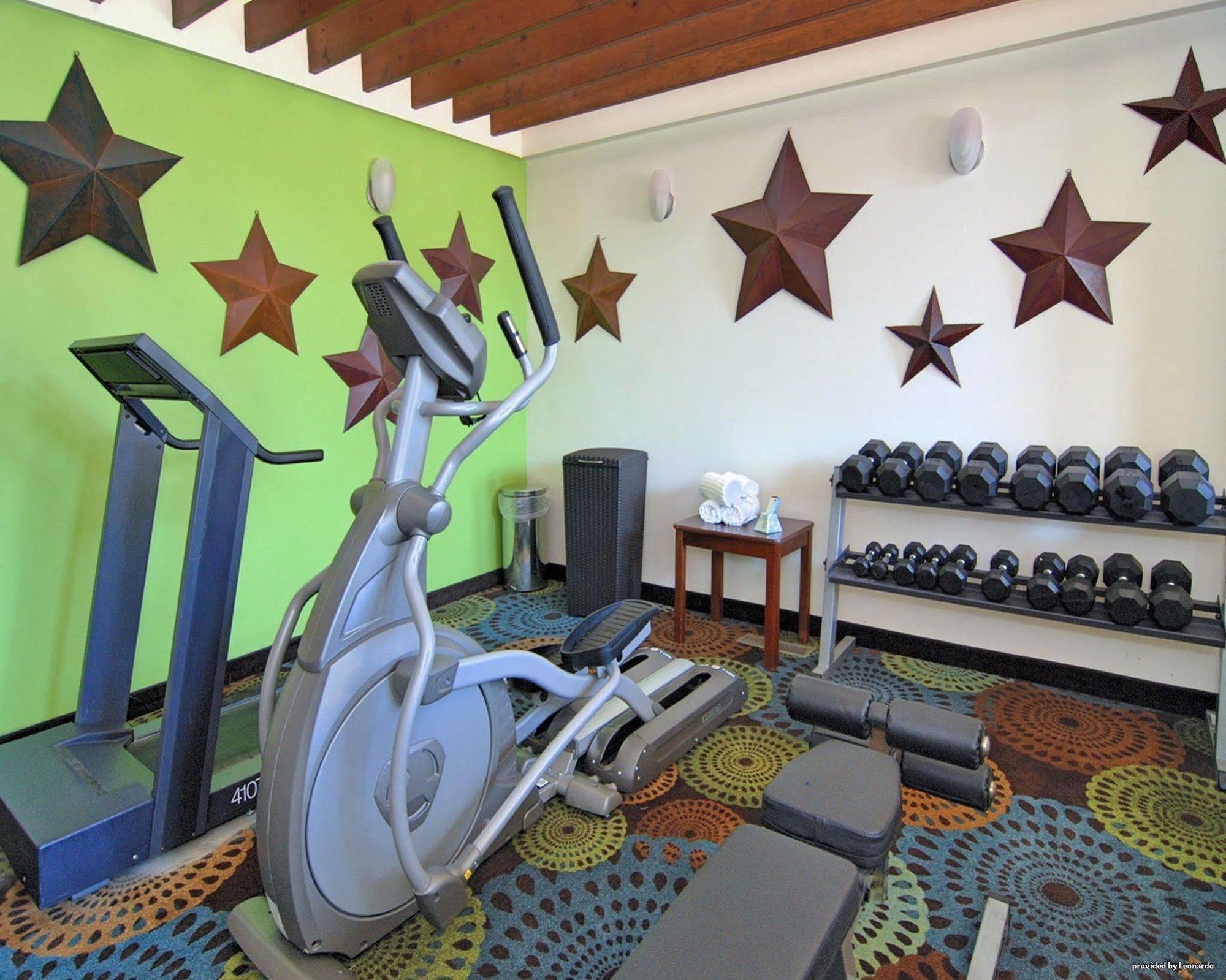 Baymont By Wyndham Bellevue - Omaha Hotel Bagian luar foto